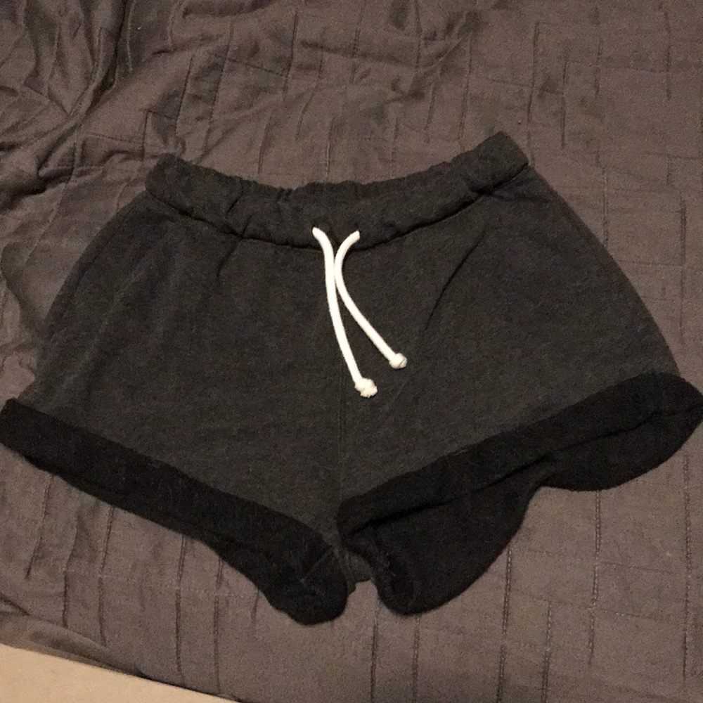 xs gray shorts